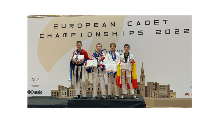 Alex Sherratt wins gold at the European Cadet Taekwondo Championships in Malta 1