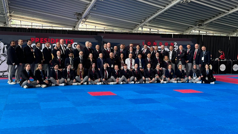 London open 2026 officials 800