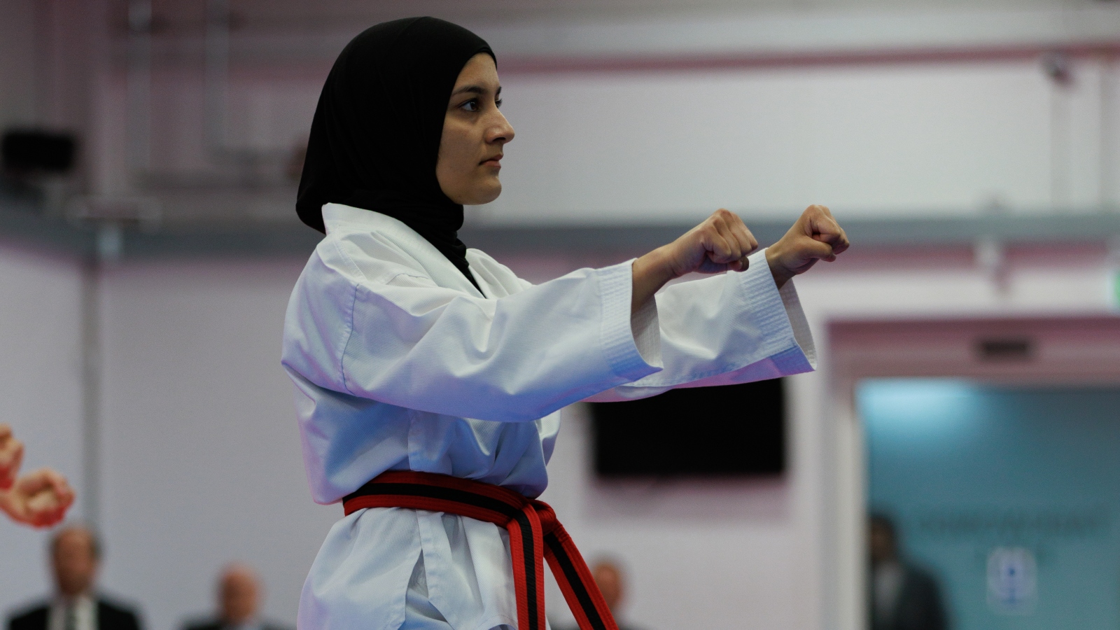 Sara Shahid Kixstar Dragon 1600 2