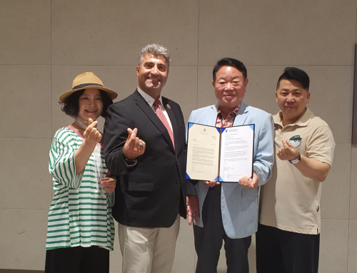 Master Kambiz Ramzan Ali MBE Presents Harrogate Commendations to Veteran Korean Entertainer
